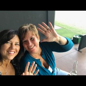 Meet your Posher, Leslie